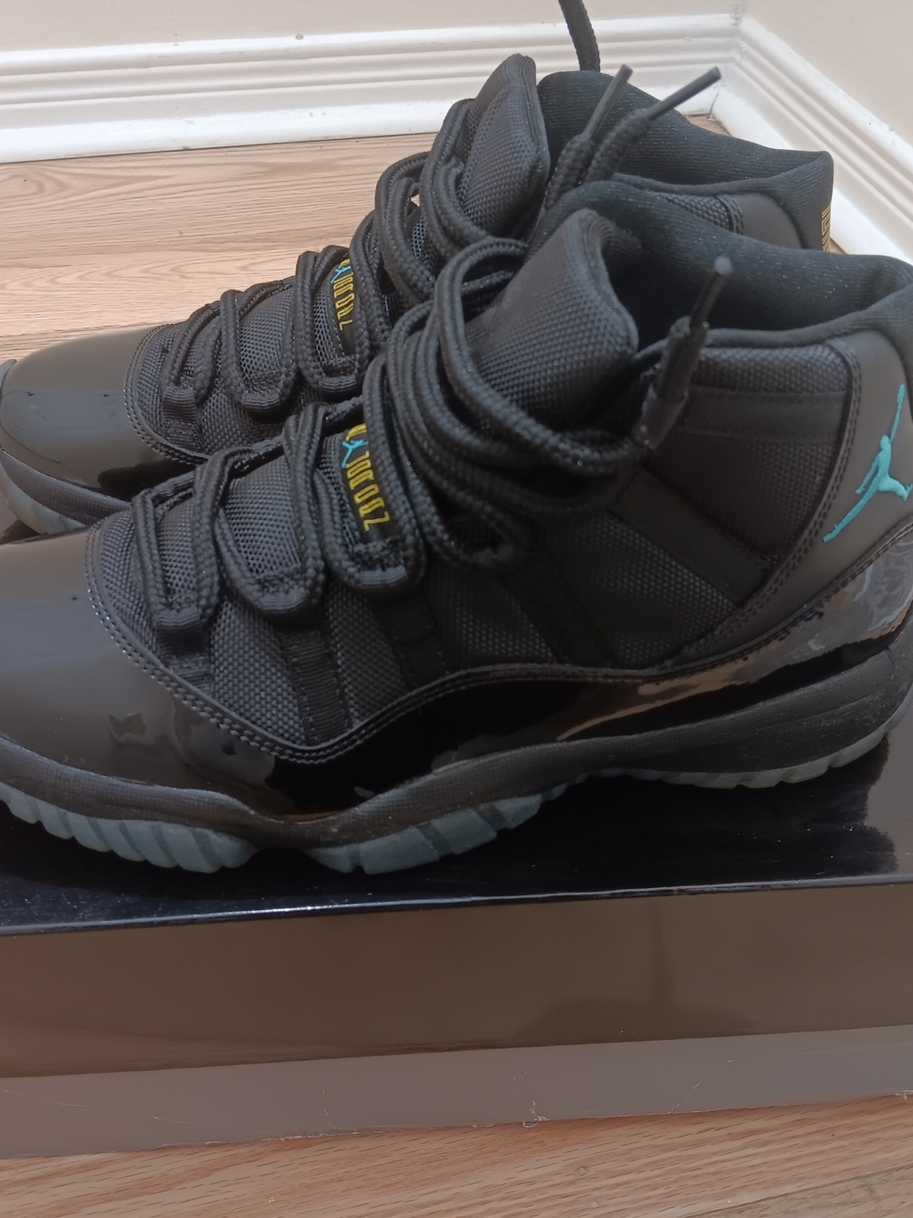 9 Men's Air Jordan 11 Retro GAMMA (2013)